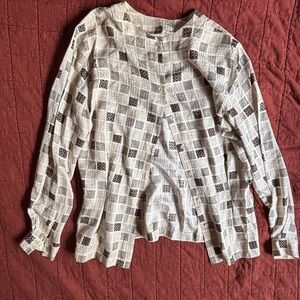 Liz Claiborne Geometric Pattern Blouse